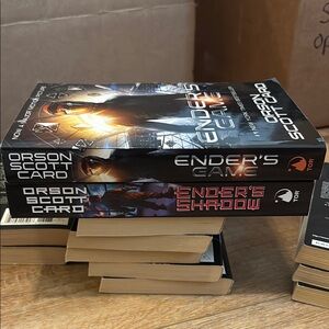 Ender's Game and Ender's Shadow Book Set